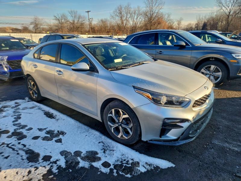 Photo 4 from auction – 2019 KIA FORTE FE with VIN 3KPF24AD3KE022937