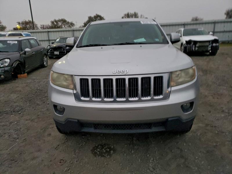 Photo 5 from auction – 2011 JEEP GRAND CHER with VIN 1J4RS4GG6BC672040