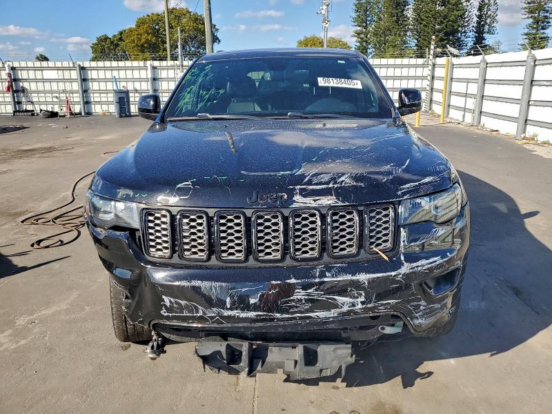 Photo 5 from auction – 2018 JEEP GRAND CHER with VIN 1C4RJEAG7JC304598
