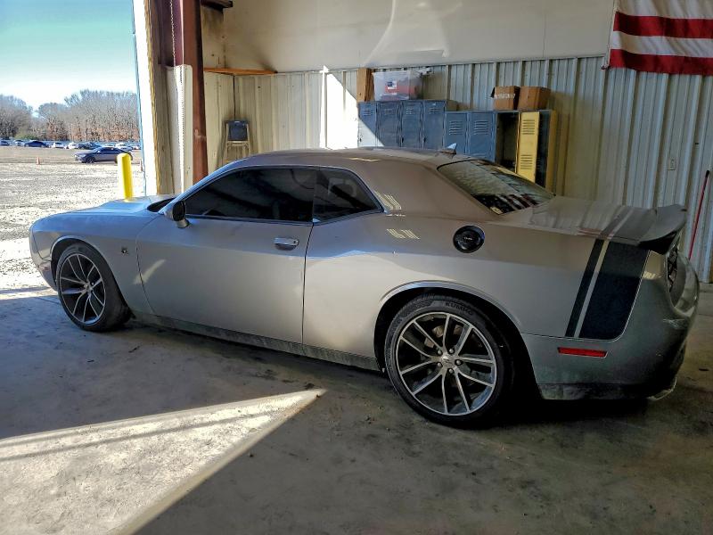 Photo 2 from auction – 2018 DODGE CHALLENGER with VIN 2C3CDZFJ6JH244131