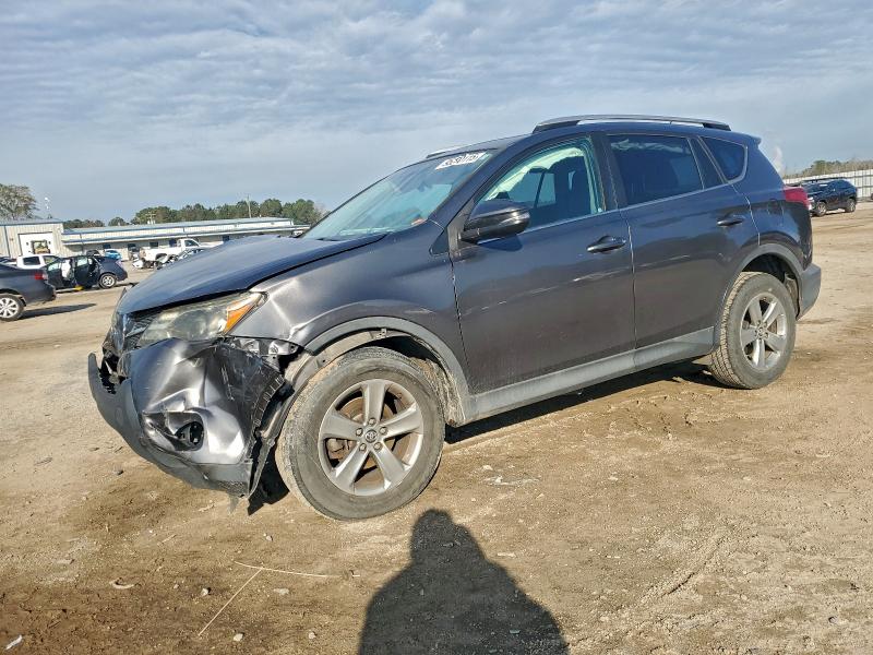 TOYOTA RAV4 XLE 2015 with VIN 2T3WFREV5FW196040 - Photo from auction