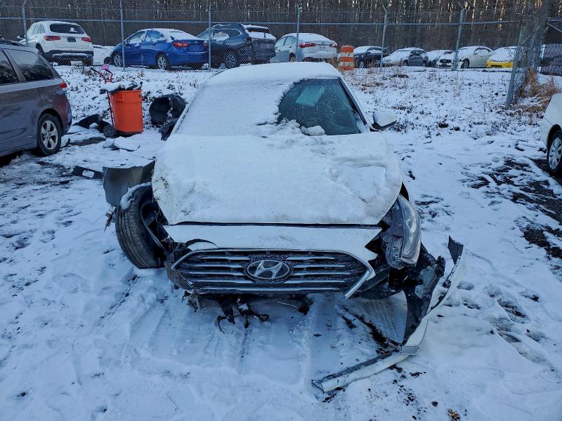 Photo 5 from auction – 2019 HYUNDAI SONATA with VIN 5NPE24AF0KH820403