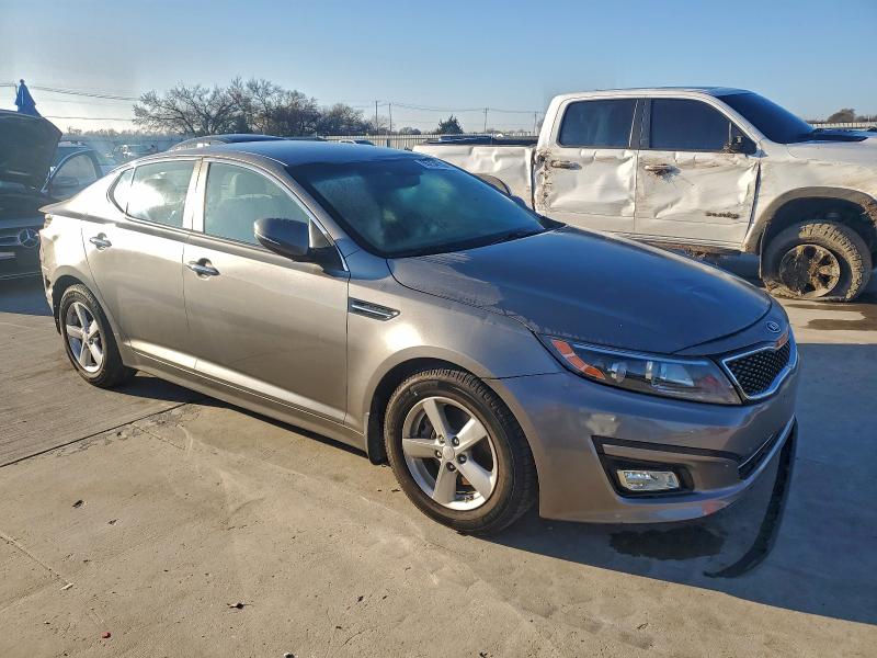 Photo 4 from auction – 2014 KIA OPTIMA LX with VIN 5XXGM4A71EG303705