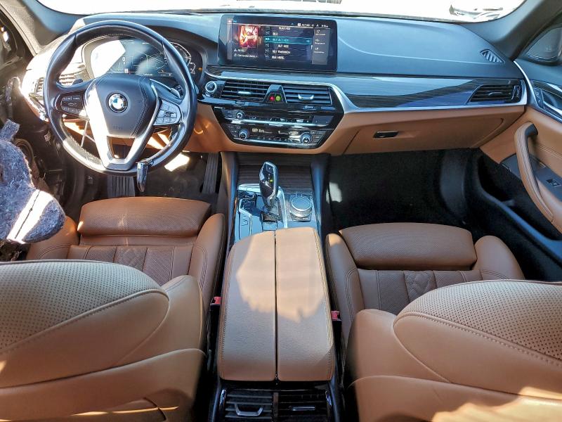 Photo 8 from auction – 2021 BMW 530E with VIN WBA13AG00MCF84833