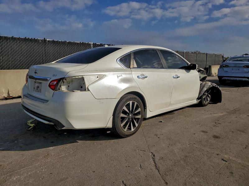 Photo 3 from auction – 2017 NISSAN ALTIMA 2.5 with VIN 1N4AL3AP6HC487679