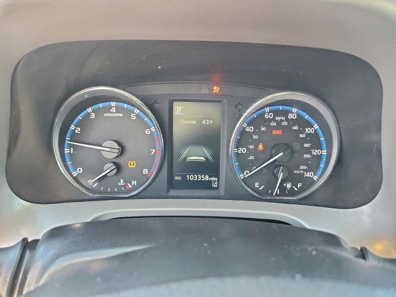 Photo 9 from auction – 2017 TOYOTA RAV4 LIMIT with VIN 2T3DFREV1HW685707