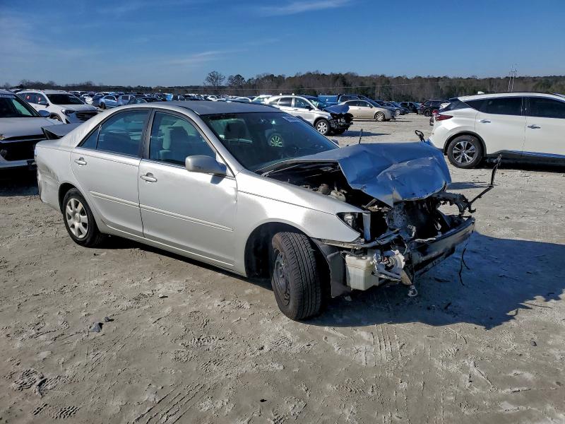 Photo 4 from auction – 2004 TOYOTA CAMRY with VIN 4T1BE32K54U869682