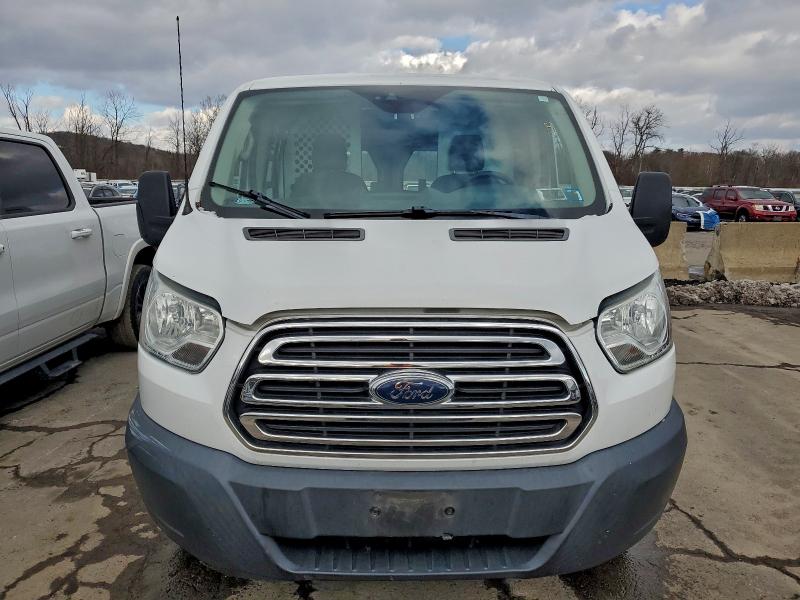 Photo 5 from auction – 2016 FORD TRANSIT T- with VIN 1FTYR1ZM6GKA47990