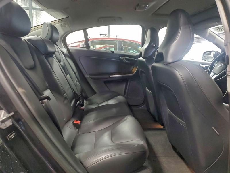 Photo 10 from auction – 2016 VOLVO S60 PLATIN with VIN LYV402FM4GB113910