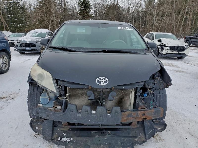 Photo 5 from auction – 2011 TOYOTA SIENNA LE with VIN 5TDKK3DC1BS047675