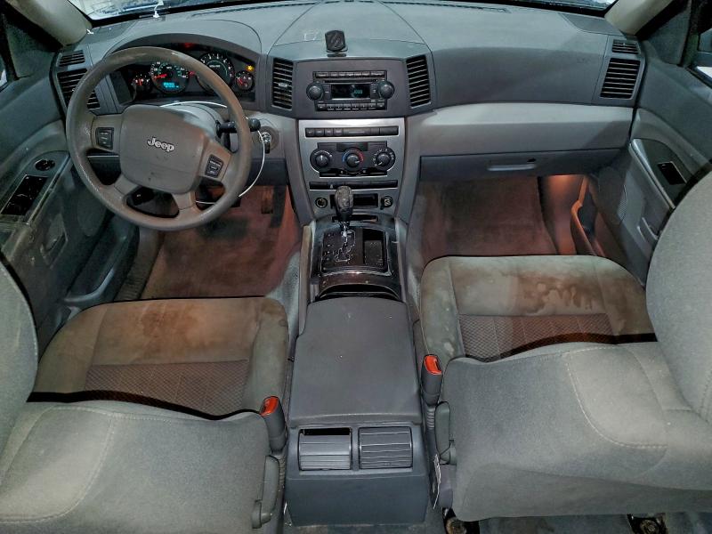 Photo 8 from auction – 2005 JEEP GRAND CHER with VIN 1J4GR48K85C664192
