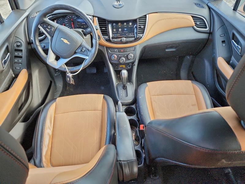 Photo 8 from auction – 2018 CHEVROLET TRAX 1LT with VIN 3GNCJPSB3JL302315