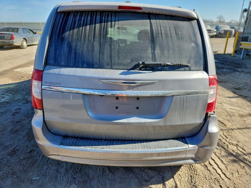 Photo 6 from auction – 2014 CHRYSLER TOWN & COU with VIN 2C4RC1BG3ER329447