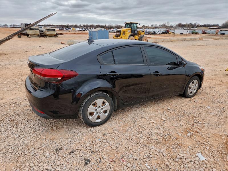 Photo 3 from auction – 2017 KIA FORTE with VIN 3KPFL4A70HE114815