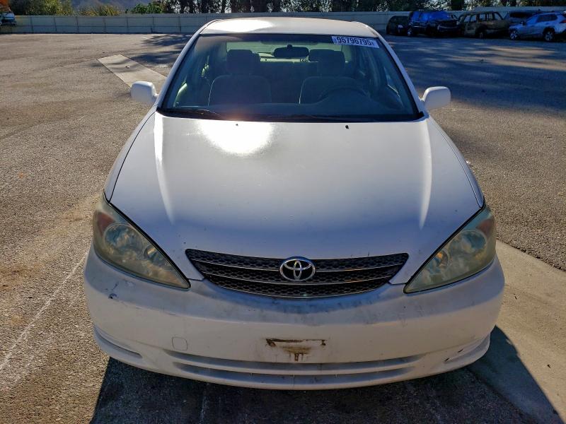 Photo 5 from auction – 2003 TOYOTA CAMRY with VIN JTDBE32K030182006