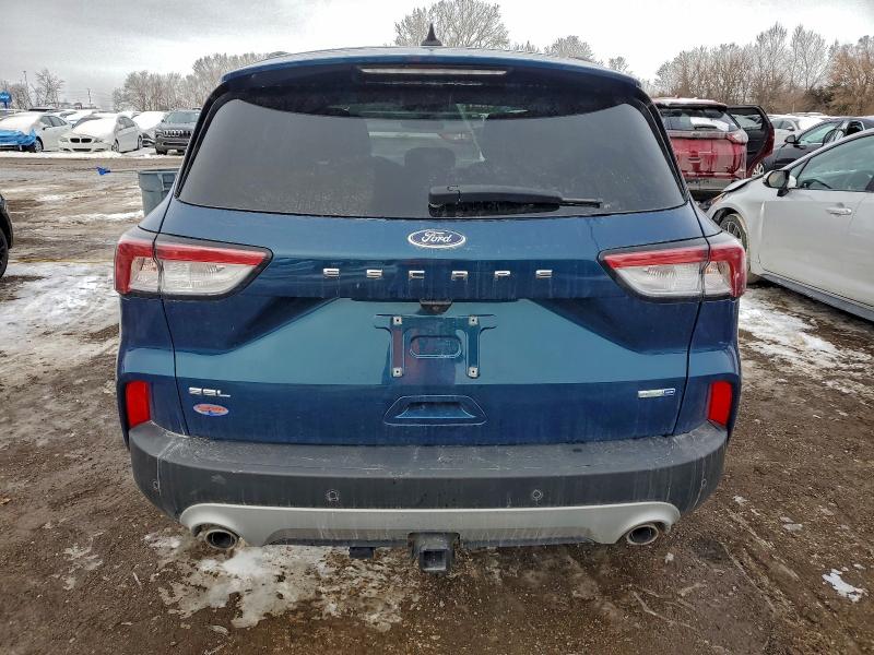 Photo 6 from auction – 2020 FORD ESCAPE SEL with VIN 1FMCU9H92LUA29503