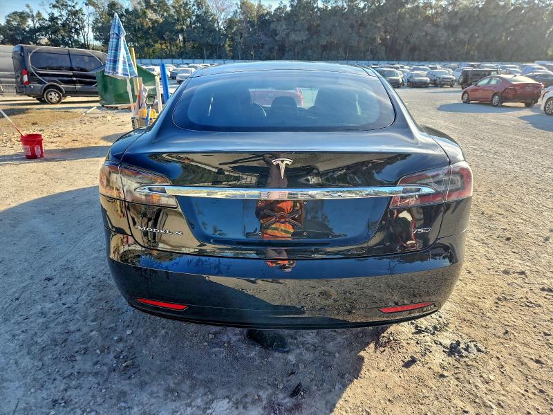 Photo 6 from auction – 2017 TESLA MODEL S with VIN 5YJSA1E2XHF185855