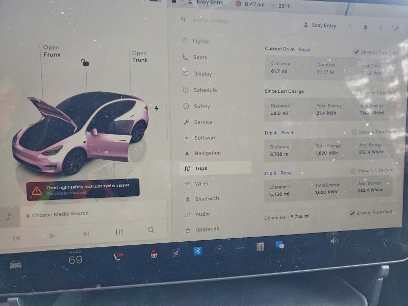 Photo 9 from auction – 2025 TESLA MODEL Y with VIN 7SAYGDEE5SA354577