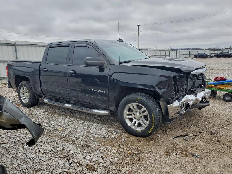 Photo 4 from auction – 2018 CHEVROLET SILVERADO with VIN 3GCUKREC7JG537044