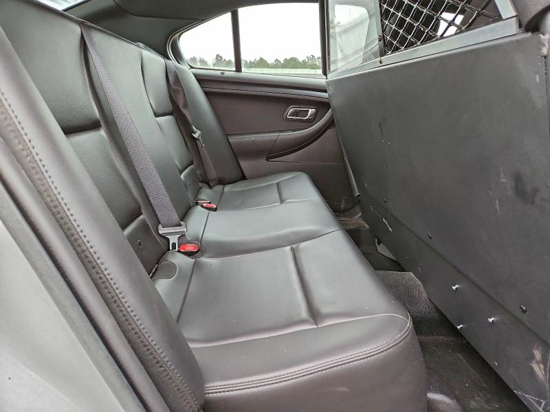 صورة رقم 10 من المزاد - 2015 FORD TAURUS POL مع VIN 1FAHP2L82FG154193