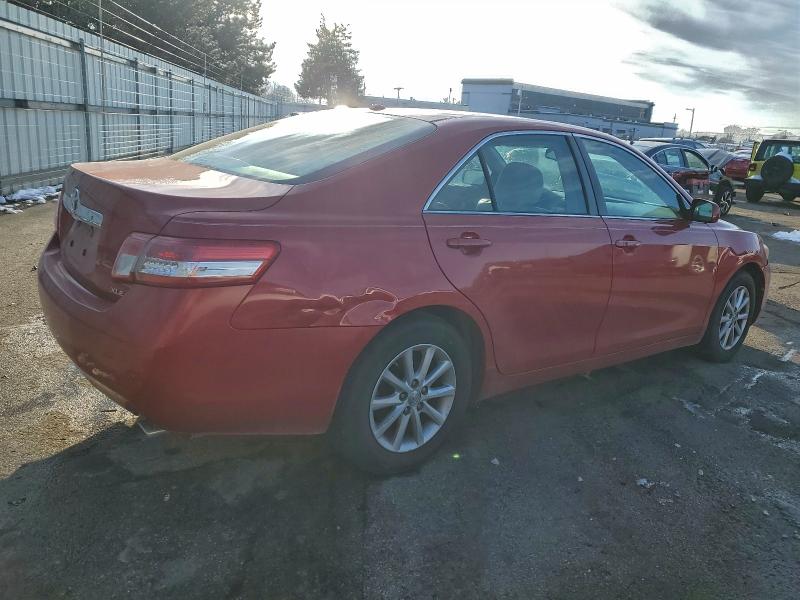 Photo 3 from auction – 2011 TOYOTA CAMRY SE with VIN 4T1BK3EK1BU123019