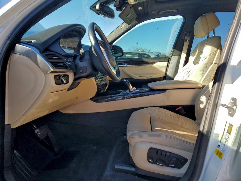 Photo 7 from auction – 2017 BMW X5 SDRIVE3 with VIN 5UXKR2C32H0X05800