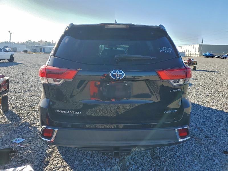 Photo 6 from auction – 2019 TOYOTA HIGHLANDER with VIN 5TDDGRFH9KS068778