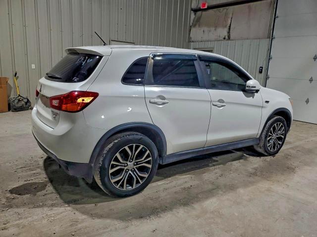 Photo 3 from auction – 2016 MITSUBISHI OUTLANDER with VIN JA4AR3AW7GZ035049