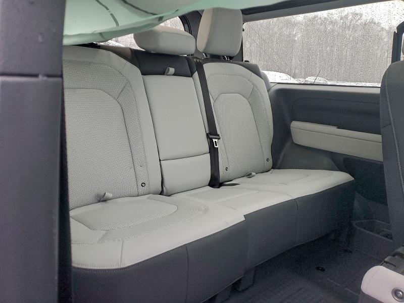 Photo 11 from auction – 2025 LAND ROVER DEFENDER 9 with VIN SALEJ6EX7S2434167