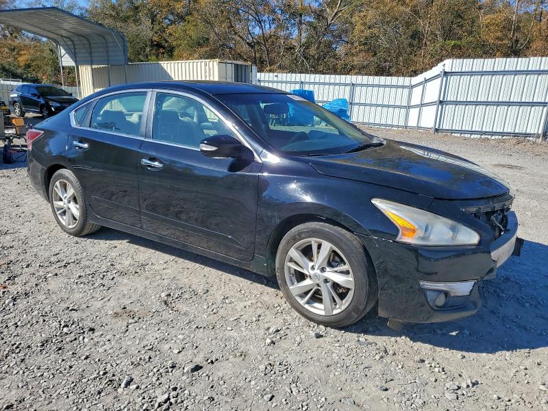 Photo 4 from auction – 2014 NISSAN ALTIMA 2.5 with VIN 1N4AL3AP2EC112786