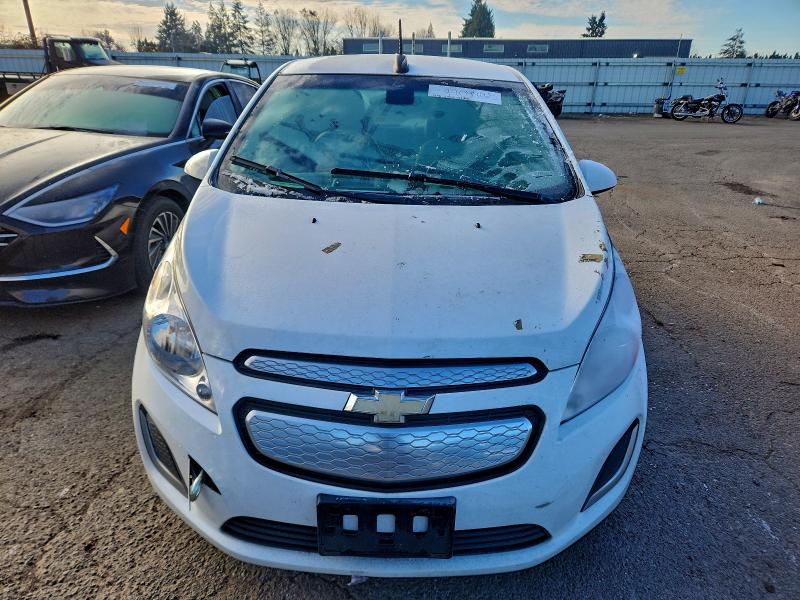 Photo 5 from auction – 2016 CHEVROLET SPARK EV 1 with VIN KL8CK6S09GC604770