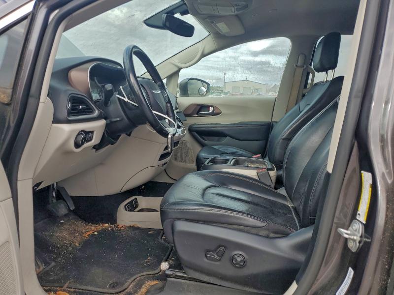Photo 7 from auction – 2019 CHRYSLER PACIFICA T with VIN 2C4RC1BG9KR673084