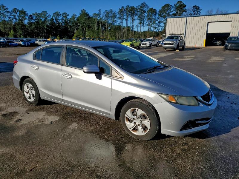 Photo 4 from auction – 2014 HONDA CIVIC LX with VIN 19XFB2F59EE017171