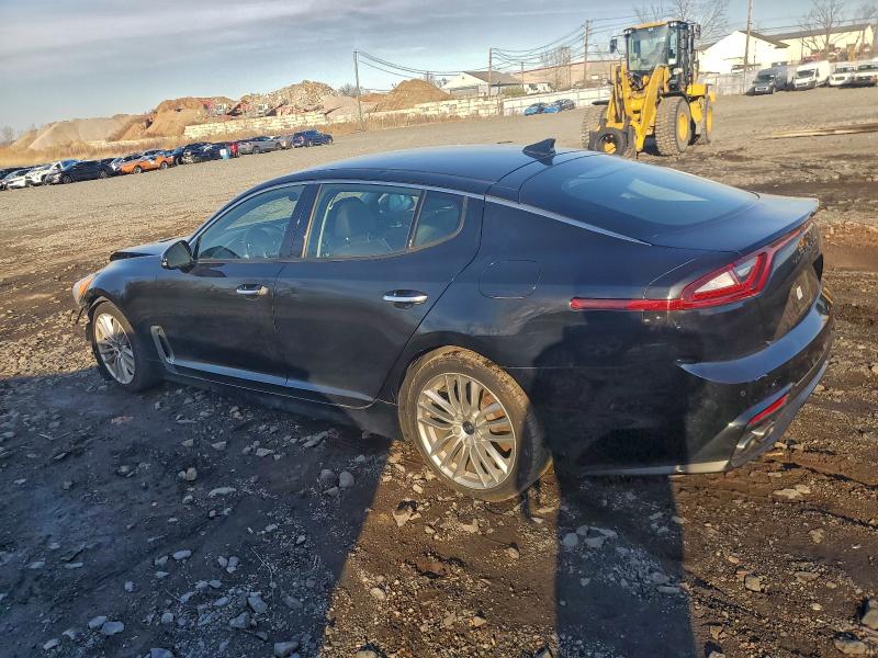 Photo 2 from auction – 2018 KIA STINGER with VIN KNAE15LA0J6022337