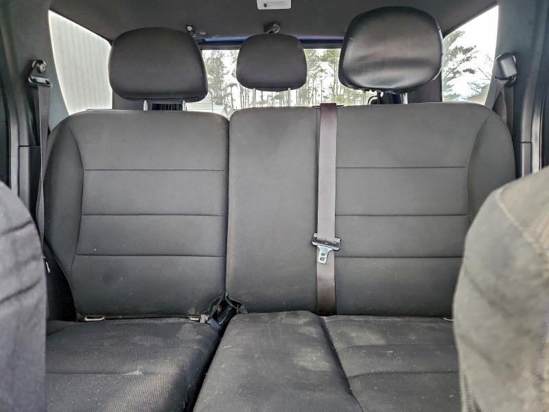 Photo 10 from auction – 2010 FORD ESCAPE XLT with VIN 1FMCU0D76AKB80434