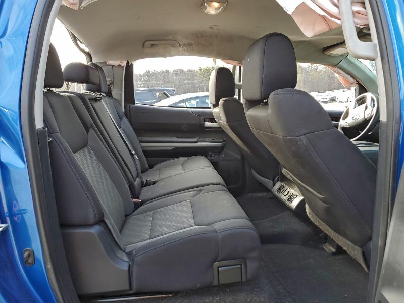 Photo 10 from auction – 2018 TOYOTA TUNDRA CRE with VIN 5TFDW5F15JX757157