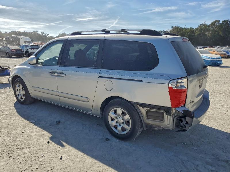 Photo 2 from auction – 2008 KIA SEDONA with VIN KNDMB233X86236662