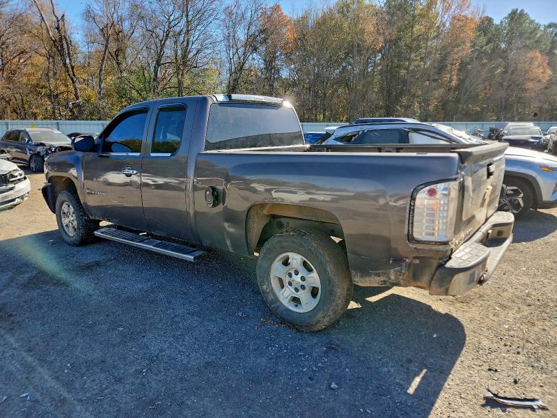 Photo 2 from auction – 2008 CHEVROLET SILVERADO with VIN 2GCEC19J881119607