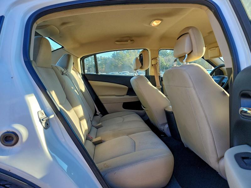 Photo 10 from auction – 2014 CHRYSLER 200 LX with VIN 1C3CCBAG5EN101979