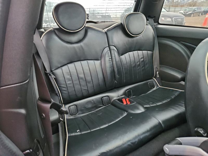Photo 10 from auction – 2010 MINI COOPER SPO with VIN WMWMF9C52ATF97776