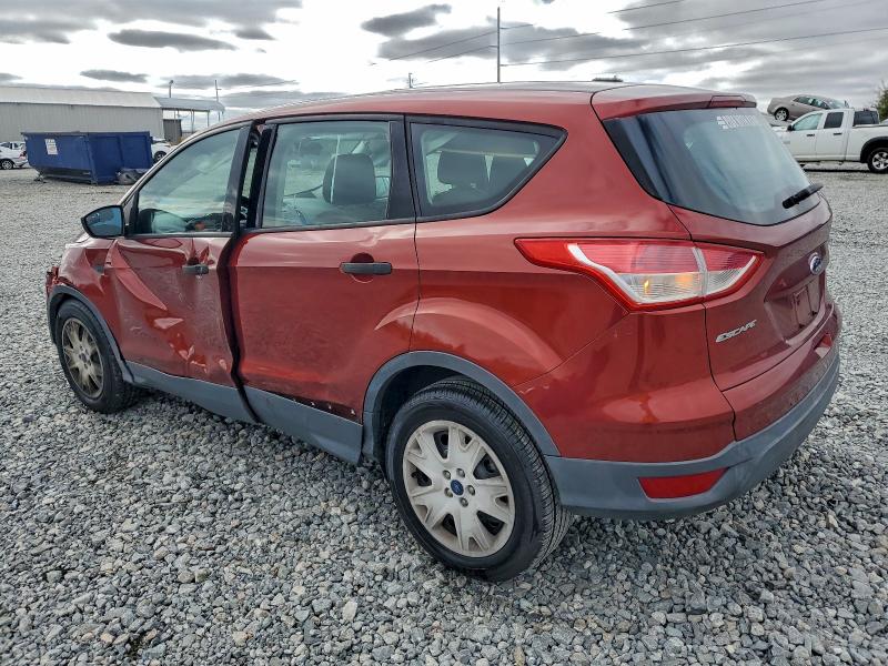 Photo 2 from auction – 2014 FORD ESCAPE S with VIN 1FMCU0F74EUD14249