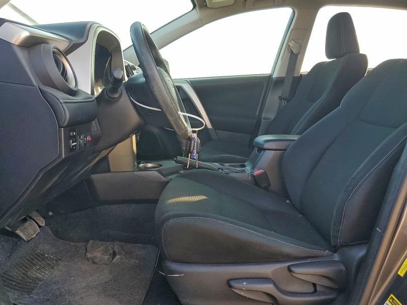 Photo 7 from auction – 2015 TOYOTA RAV4 XLE with VIN 2T3WFREV7FW145865