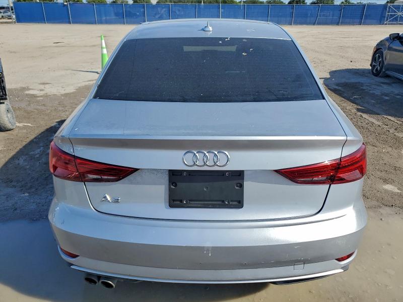 Photo 6 from auction – 2018 AUDI A3 PREMIUM with VIN WAUAUGFF2J1029876