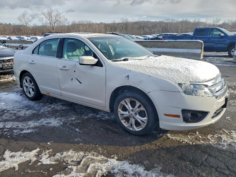 Photo 4 from auction – 2012 FORD FUSION with VIN 3FAHP0HA0CR324927