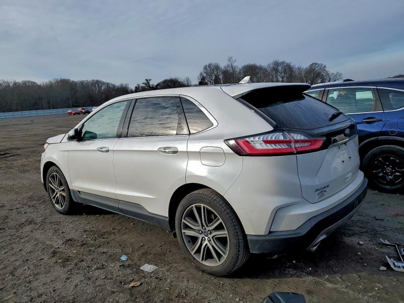Photo 2 from auction – 2019 FORD EDGE TITAN with VIN 2FMPK4K90KBB47363