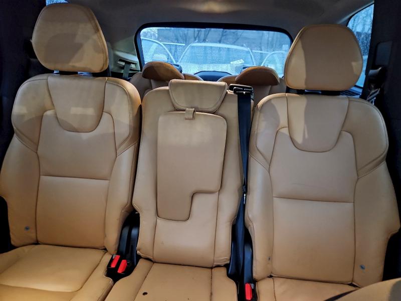 Photo 10 from auction – 2016 VOLVO XC90 T6 with VIN YV4A22PK3G1071244
