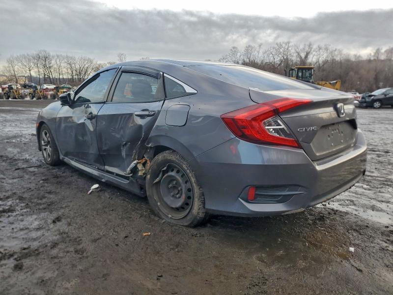 Photo 2 from auction – 2017 HONDA CIVIC LX with VIN 2HGFC2F53HH521304