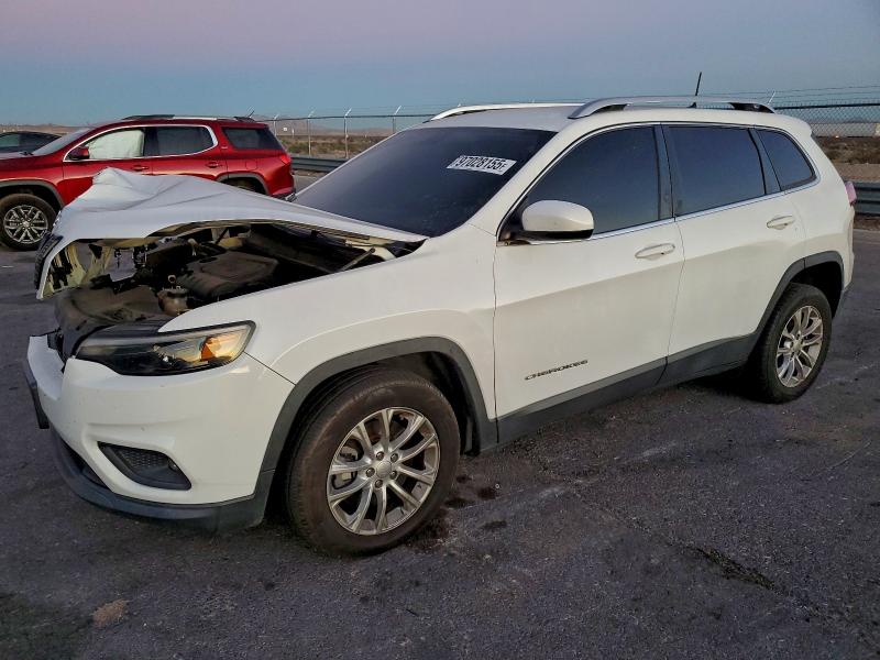 JEEP CHEROKEE 2019 with VIN 1C4PJLCB4KD377517 - Photo from auction