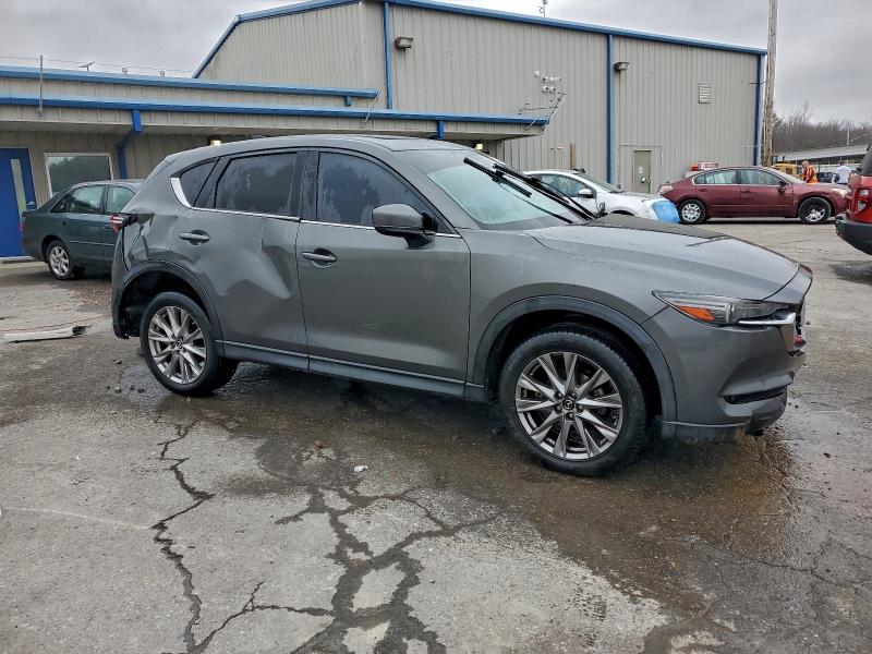 Photo 4 from auction – 2020 MAZDA CX-5 GRAND with VIN JM3KFADM6L0806849