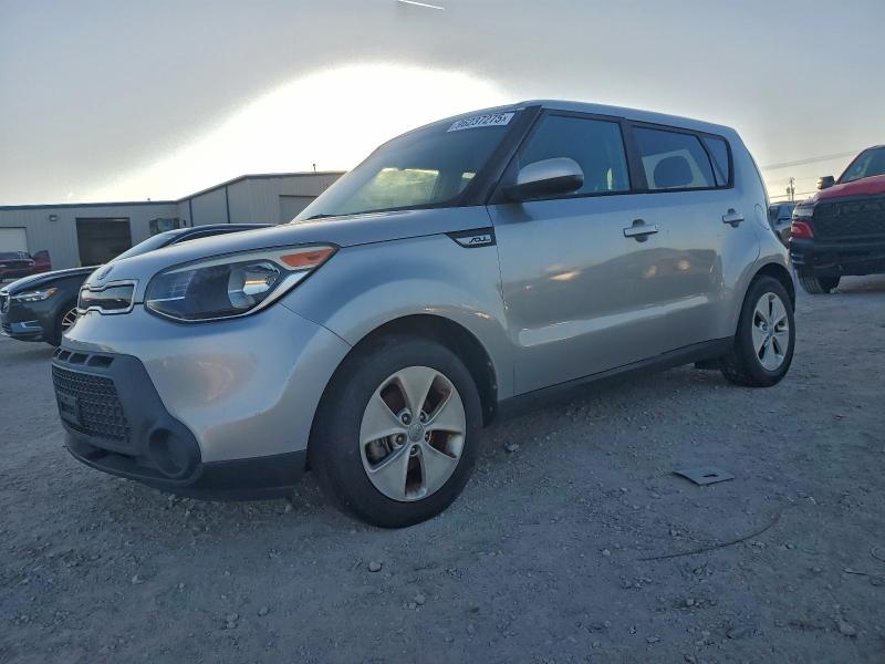 KIA SOUL 2016 with VIN KNDJN2A20G7830447 - Photo from auction